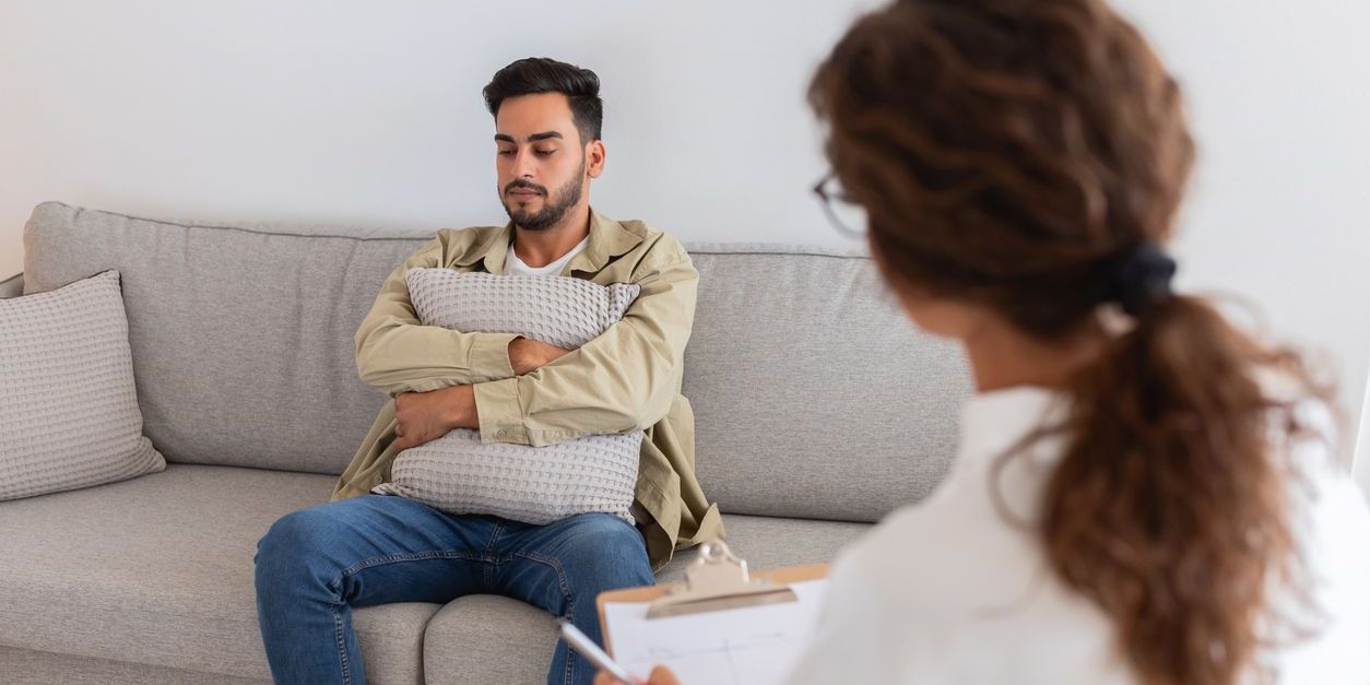 man in therapy for ptsd